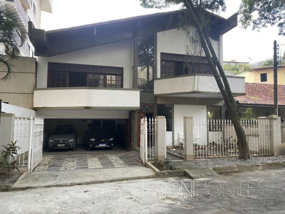 Imagem Casa com 4 Quartos à Venda, 450 m² em Charitas Imagem Casa com 4 Quartos à Venda, 450 m² em Charitas