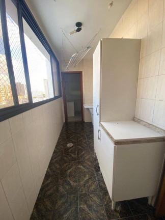 Imagem Apartamento com 4 Quartos à Venda, 144 m² em Centro - Taubaté
