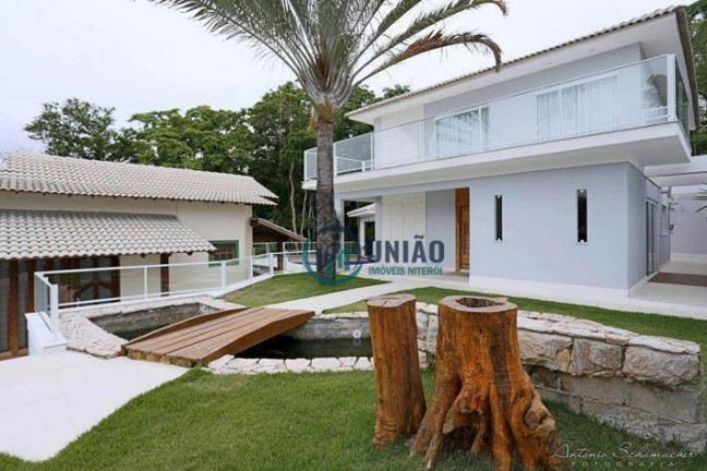 Imagem Casa com 4 Quartos à Venda, 400 m² em Pendotiba - Niterói Imagem Casa com 4 Quartos à Venda, 400 m² em Pendotiba - Niterói
