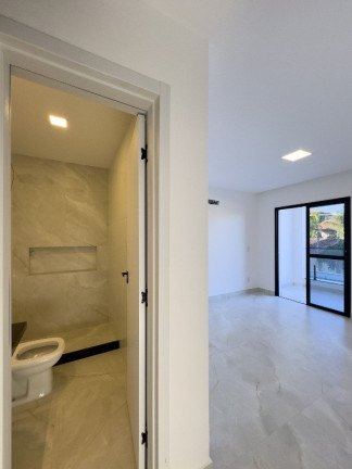 Imagem Casa com 3 Quartos para Alugar ou Temporada, 125 m² em Portal De Jacaraípe - Serra