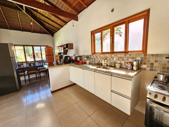 Imagem Casa com 3 Quartos à Venda, 300 m² em Vargem Grande - Teresópolis Imagem Casa com 3 Quartos à Venda, 300 m² em Vargem Grande - Teresópolis
