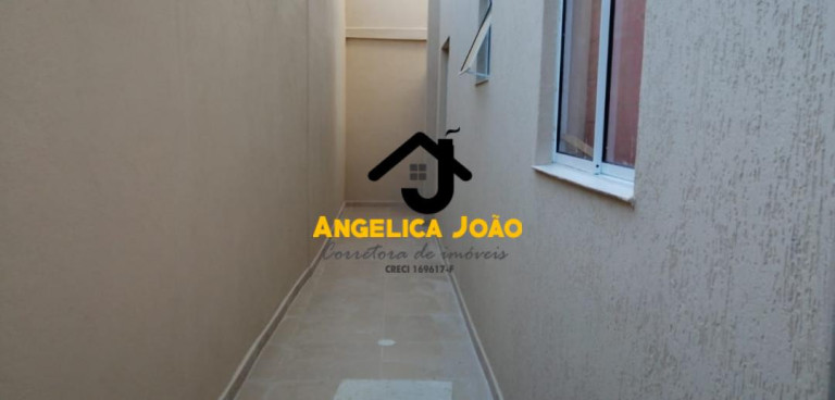 Imagem Casa com 2 Quartos à Venda, 50 m² em Vila Sao Jorge - São Vicente