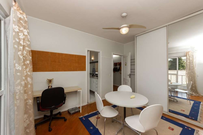 Imagem Casa com 5 Quartos à Venda, 515 m² em Jardim Hípico - São Paulo