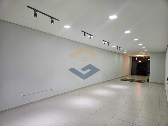Sala Comercial à Venda, 260 m² em Vila Vianelo - Jundiaí
