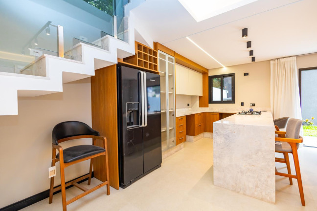 Imagem Casa de Condomínio com 3 Quartos à Venda, 168 m² em Santa Felicidade - Curitiba Imagem Casa de Condomínio com 3 Quartos à Venda, 168 m² em Santa Felicidade - Curitiba