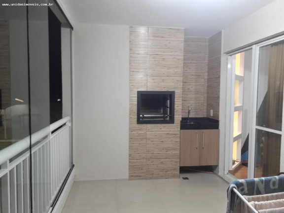 Imagem Casa com 3 Quartos à Venda, 107 m² em Jardim Taquaral - São Paulo