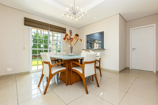 Imagem Casa com 4 Quartos à Venda, 290 m² em São Braz - Curitiba