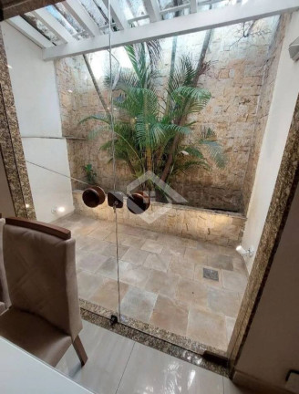 Imagem Casa de Vila com 4 Quartos à Venda, 192 m² em Pechincha - Rio De Janeiro Imagem Casa de Vila com 4 Quartos à Venda, 192 m² em Pechincha - Rio De Janeiro