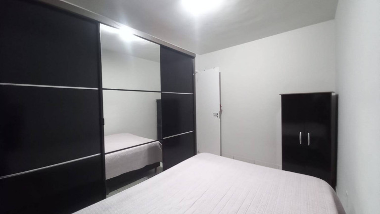 Imagem Apartamento com 2 Quartos à Venda,  em Jardim Das Colinas - Hortolândia