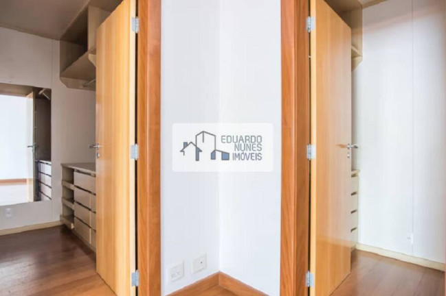 Imagem Apartamento com 4 Quartos à Venda, 274 m² em Belvedere - Belo Horizonte