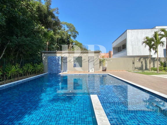 Imagem Imóvel com 5 Quartos à Venda, em Riviera - Bertioga Imagem Imóvel com 5 Quartos à Venda, em Riviera - Bertioga