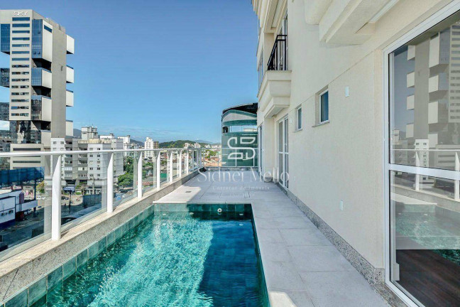 Apartamento com 3 Quartos à Venda, 172 m² em 2 Quadra Centro - Balneário Camboriú