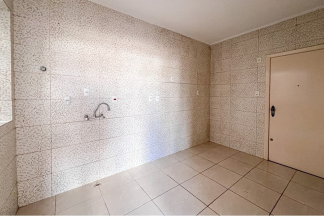 Imagem Apartamento com 4 Quartos à Venda, 94 m² em Navegantes - Porto Alegre Imagem Apartamento com 4 Quartos à Venda, 94 m² em Navegantes - Porto Alegre