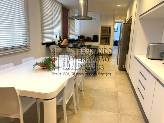 Imagem Imóvel com 4 Quartos à Venda, 750 m² em Barra Da Tijuca - Rio De Janeiro Imagem Imóvel com 4 Quartos à Venda, 750 m² em Barra Da Tijuca - Rio De Janeiro