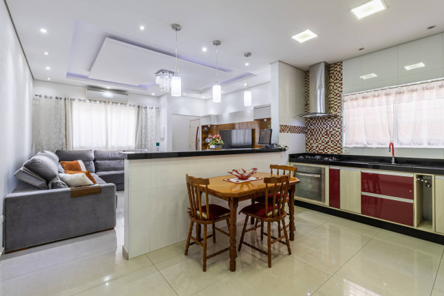 Imagem Casa com 2 Quartos à Venda, 120 m² em Jardim Das Cerejeiras - Atibaia Imagem Casa com 2 Quartos à Venda, 120 m² em Jardim Das Cerejeiras - Atibaia