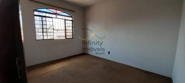 Imagem Casa com 4 Quartos à Venda, 350 m² em Castelo - Belo Horizonte Imagem Casa com 4 Quartos à Venda, 350 m² em Castelo - Belo Horizonte