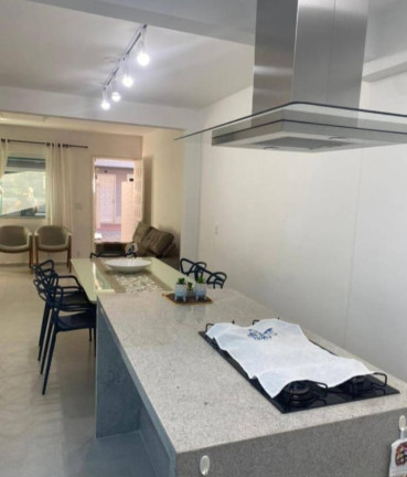 Imagem Imóvel com 3 Quartos à Venda, 150 m² em Braga - Cabo Frio Imagem Imóvel com 3 Quartos à Venda, 150 m² em Braga - Cabo Frio