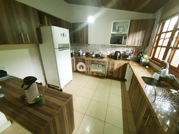 Imagem Imóvel com 2 Quartos à Venda, 1.640 m² Imagem Imóvel com 2 Quartos à Venda, 1.640 m²