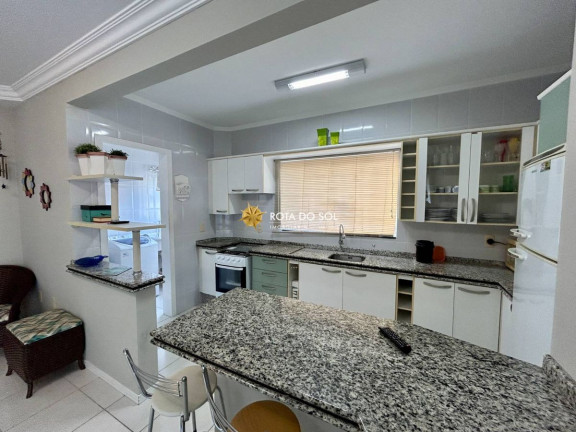 Imagem Apartamento com 2 Quartos à Venda, 95 m² em Centro - Bombinhas Imagem Apartamento com 2 Quartos à Venda, 95 m² em Centro - Bombinhas