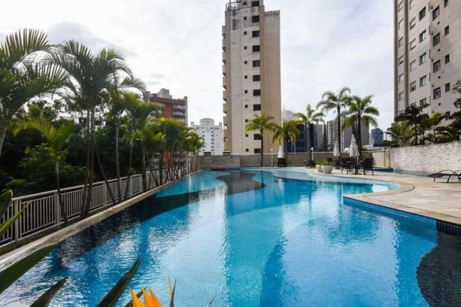 Apartamento com 3 Quartos à Venda, 193 m² em Vila Suzana - São Paulo