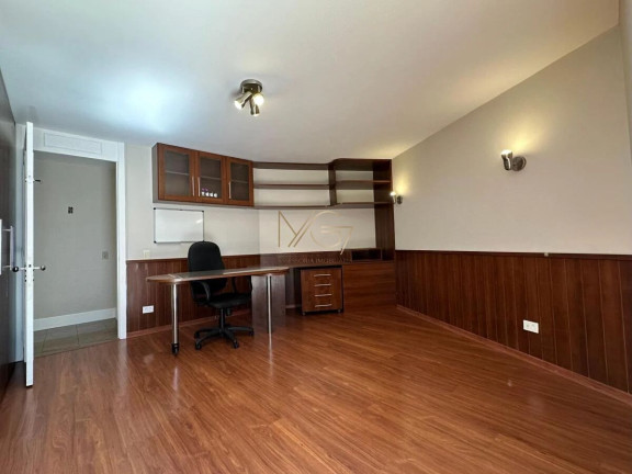 Imagem Casa com 3 Quartos à Venda, 278 m² em Batel - Curitiba Imagem Casa com 3 Quartos à Venda, 278 m² em Batel - Curitiba