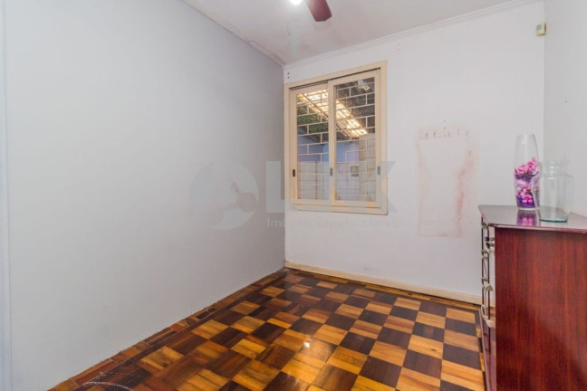 Imagem Casa com 3 Quartos à Venda, 180 m² em Sarandi - Porto Alegre Imagem Casa com 3 Quartos à Venda, 180 m² em Sarandi - Porto Alegre
