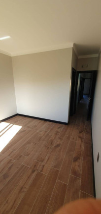 Imagem Casa com 3 Quartos à Venda, em Pinheiro - São Leopoldo Imagem Casa com 3 Quartos à Venda, em Pinheiro - São Leopoldo