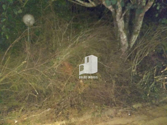 Imagem Terreno à Venda, 740 m² em Pinheiros Tênis Village - Cotia