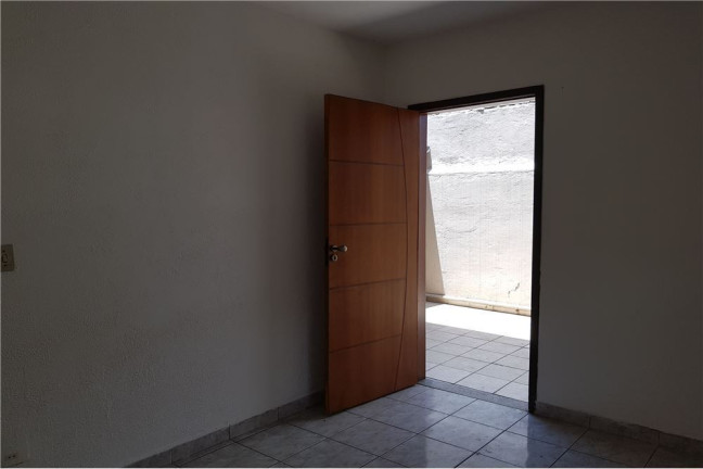 Imagem Casa com 2 Quartos à Venda, em Butantã - São Paulo Imagem Casa com 2 Quartos à Venda, em Butantã - São Paulo