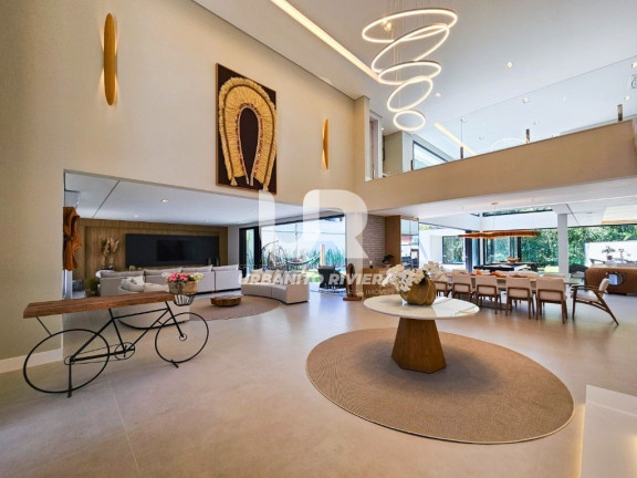 Imagem Casa com 7 Quartos à Venda, 758 m² em Riviera | Módulo 16 - Bertioga Imagem Casa com 7 Quartos à Venda, 758 m² em Riviera | Módulo 16 - Bertioga