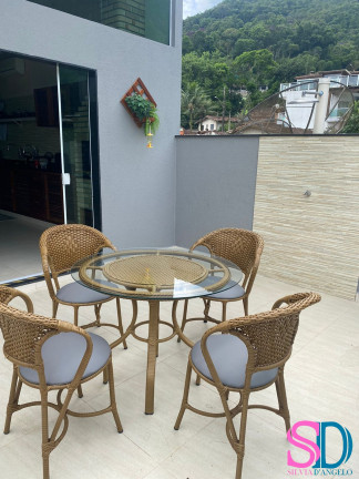 Imagem Sobrado com 3 Quartos para Alugar, 210 m² em Perequê Mirim - Ubatuba