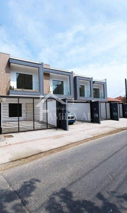 Casa com 3 Quartos à Venda, 113 m² em Bom Retiro - Joinville