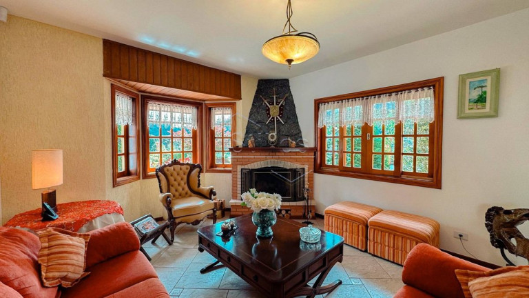 Imagem Casa de Condomínio com 6 Quartos à Venda, 616 m² em Vila Médica - Campos Do Jordão Imagem Casa de Condomínio com 6 Quartos à Venda, 616 m² em Vila Médica - Campos Do Jordão