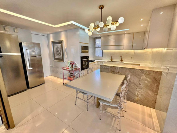 Imagem Apartamento com 3 Quartos à Venda, 340 m² em Meireles - Fortaleza Imagem Apartamento com 3 Quartos à Venda, 340 m² em Meireles - Fortaleza