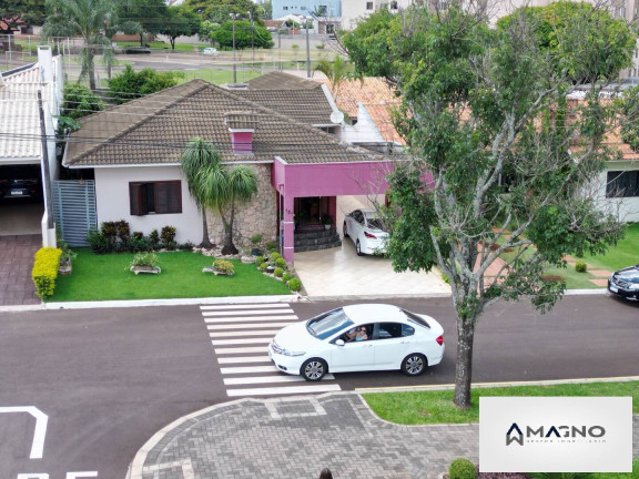Imagem Casa de Condomínio com 4 Quartos à Venda, 390 m² em Parque Verde - Cascavel