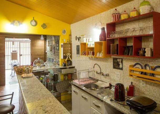 Imagem Imóvel com 4 Quartos à Venda, em Cidade Nova - Belo Horizonte Imagem Imóvel com 4 Quartos à Venda, em Cidade Nova - Belo Horizonte