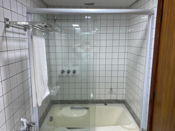 Imagem Flat com 1 Quarto à Venda, 36 m² em Vitória - Salvador Imagem Flat com 1 Quarto à Venda, 36 m² em Vitória - Salvador