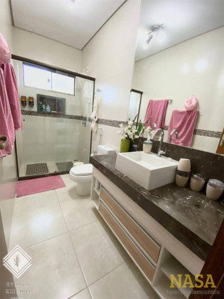 Imagem Casa com 5 Quartos à Venda, 440 m² em Cond Residencial Florais Dos Lagos - Cuiabá Imagem Casa com 5 Quartos à Venda, 440 m² em Cond Residencial Florais Dos Lagos - Cuiabá