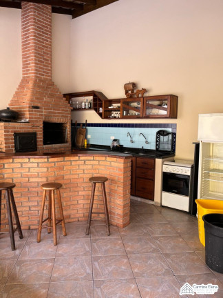 Imagem Sobrado com 6 Quartos à Venda, 375 m² em Centro - Ubatuba