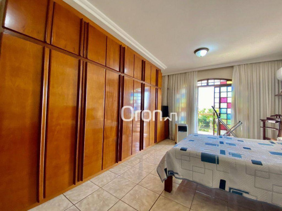 Imagem Sobrado com 5 Quartos à Venda, 420 m² em Santa Genoveva - Goiânia Imagem Sobrado com 5 Quartos à Venda, 420 m² em Santa Genoveva - Goiânia