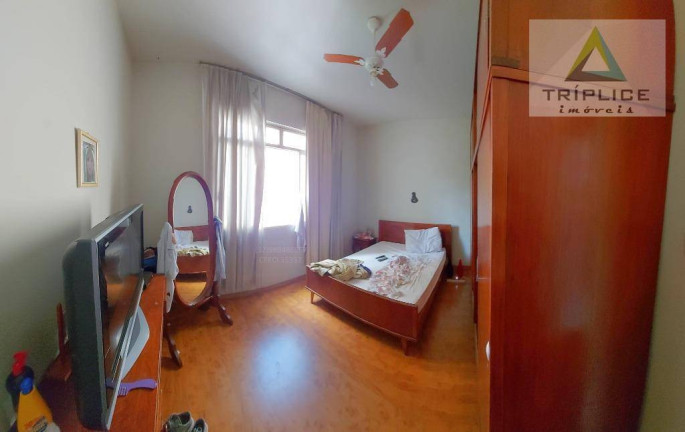 Imagem Casa com 5 Quartos à Venda, 268 m² em Centro - Juiz De Fora Imagem Casa com 5 Quartos à Venda, 268 m² em Centro - Juiz De Fora