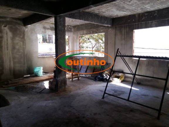 Imagem Casa com 3 Quartos à Venda, 180 m² em Tijuca - Rio De Janeiro Imagem Casa com 3 Quartos à Venda, 180 m² em Tijuca - Rio De Janeiro