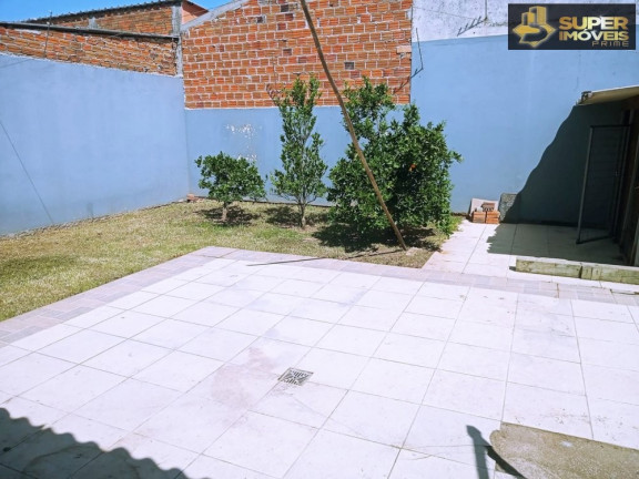 Imagem Casa com 2 Quartos à Venda, 240 m² em Três Vendas - Pelotas Imagem Casa com 2 Quartos à Venda, 240 m² em Três Vendas - Pelotas