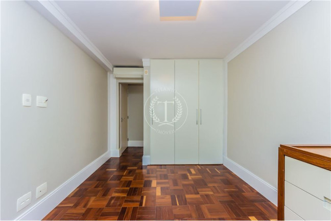 Imagem Apartamento com 3 Quartos à Venda, 123 m² em Pinheiros - São Paulo Imagem Apartamento com 3 Quartos à Venda, 123 m² em Pinheiros - São Paulo