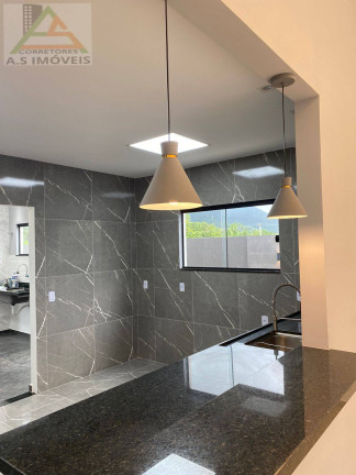 Imagem Casa com 2 Quartos à Venda, 360 m² em Maricá Imagem Casa com 2 Quartos à Venda, 360 m² em Maricá