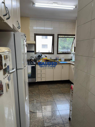 Imagem Apartamento com 3 Quartos para Alugar, 242 m² em Vila Suzana - São Paulo Imagem Apartamento com 3 Quartos para Alugar, 242 m² em Vila Suzana - São Paulo
