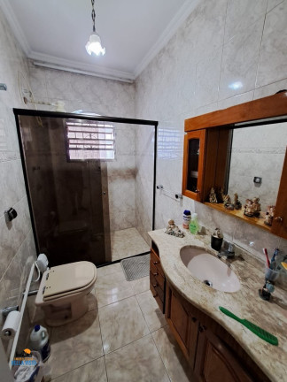 Imagem Casa com 3 Quartos à Venda, em Embaré - Santos Imagem Casa com 3 Quartos à Venda, em Embaré - Santos