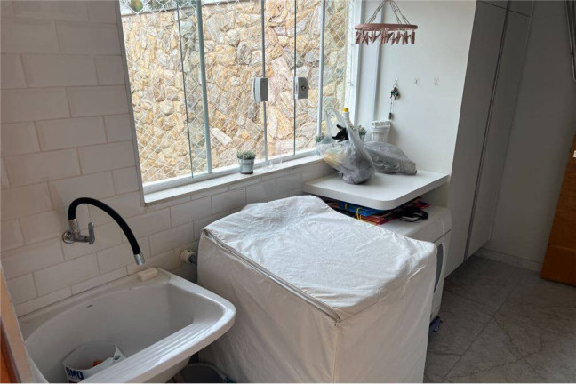 Imagem Sobrado com 4 Quartos à Venda, 258 m² em Jardim Nossa Senhora Do Carmo - São Paulo Imagem Sobrado com 4 Quartos à Venda, 258 m² em Jardim Nossa Senhora Do Carmo - São Paulo