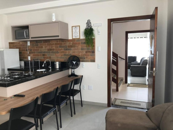 Imagem Apartamento com 2 Quartos para Alugar, em Praia Do Mariscal - Bombinhas Imagem Apartamento com 2 Quartos para Alugar, em Praia Do Mariscal - Bombinhas