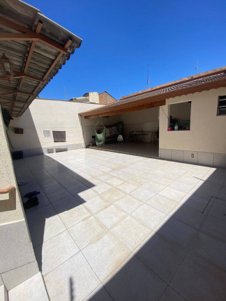 Imagem Casa com 4 Quartos à Venda, 242 m² em Vila Joana - Jundiaí Imagem Casa com 4 Quartos à Venda, 242 m² em Vila Joana - Jundiaí